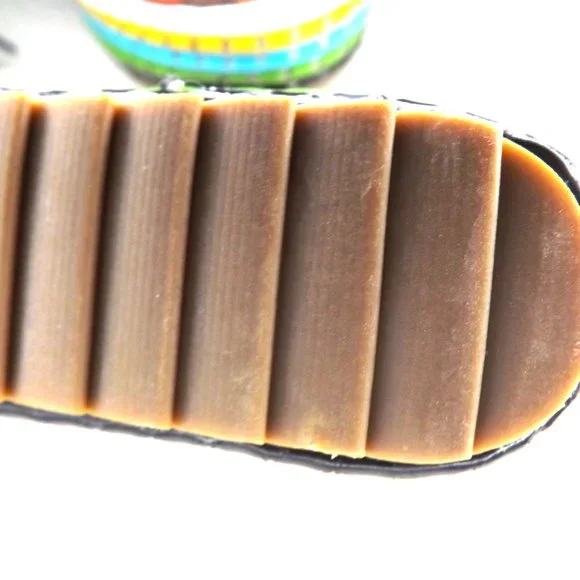 💥SALE💥French Kiss Unique Wedge- Women's 7 - Picture 9 of 10